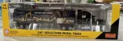 CAT Reflections Moral Truck Peterbilt Model 379 Tractor 1:50 NIB