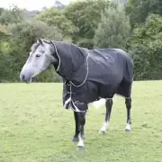 Shires Highlander Plus Neck Cover (200g Medium)