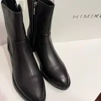 在飛比找蝦皮購物優惠-全新 日本 HIMOKO 卑彌呼 靴