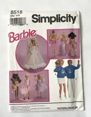 UNUSED VINTAGE SEWING PATTERN SIMPLICITY 8518 BARBIE DOLL AND FRIENDS OPENED