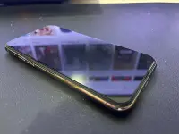 在飛比找Yahoo!奇摩拍賣優惠-蘋果 IPhone 11 Pro 64G  金色 便宜備用機