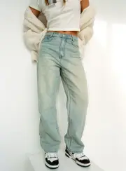 Clear The Air Jeans Light Wash Denim
