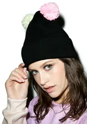 [Local Heroes] Pom Pom Beanie