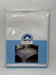 Vintage Quaker Lace Tablecloth White 60" x 84" Oblong "LORI" New in Package