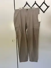 NWT Vuori Meta Cargo Pant Walnut Beige Khaki 38” Waist $138 Retail