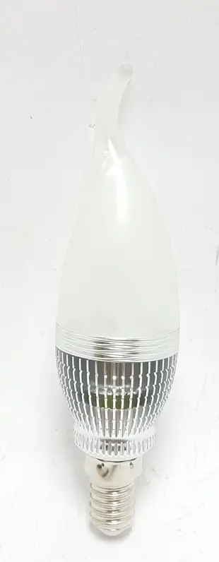 E14 LED 5W蠟燭燈泡水晶燈泡 漫光霧罩尖清燈泡 尖泡/拉尾型 金底/銀底 尖泡可替代40W鎢絲尖泡日亞化LED