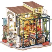 Dollhouse Robotime DG145 Rolife Miniature House Kit Emily's Flower Shop