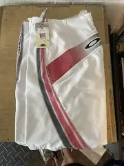 Oakley Excaliber 2.8 BoardShort White Size 30 new