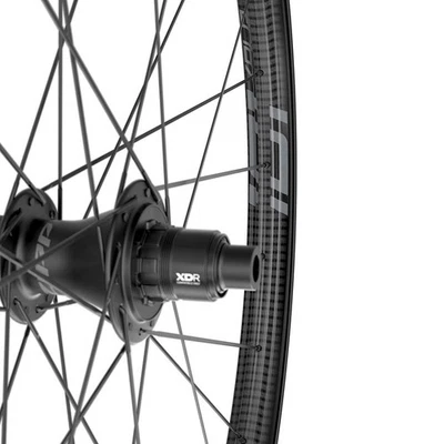 Zipp 101 XPLR Wheel Rear 700C / 622, Holes: 28, 12mm TA, 142mm, Disc Center