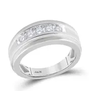 14k White Gold Round Diamond Wedding Band 1/2 Cttw