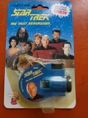 IN BOX SEE PICTURES Star Trek The Next Generation Keychain Click Viewer