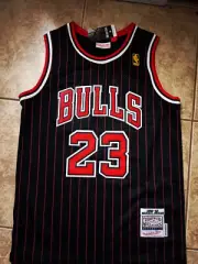 Michael Jordan Jersey Chicago Bulls Vintage Throwback Black Jersey #23 US Seller