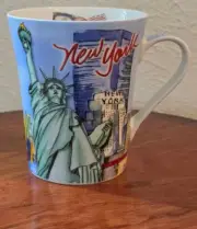 New York Souvenir Coffee/Tea Mug.Statue Of Liberty Yellow Cab All Over Print NIB