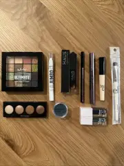 Maybelline/ NYX/ e.l.f/ Haus Labs etc. 11-piece cosmetic set