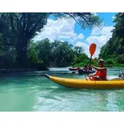 Charming Cabin On The San Marcos River, Comfortable, Clean, Fun, Lots To Do!