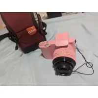 在飛比找蝦皮購物優惠-相機 Samsung nx1000 2050套裝鏡頭 粉色 