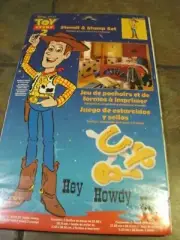 TOY STORY ~ STENCIL AND STAMP SET ~ INCLUDES STENCIL & (3) STAMPS ~ NIP