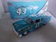 1/24 #43 1957 Richard Petty autograph Oldsmobile hardtop RC2
