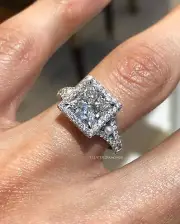 Elegant 3 CT Princess Cut Moissanite Split Shank Halo Engagement Ring 925 Silver