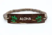 Coconut Shell Bracelet "Aloha" Tag - 7", Dark Brown Shell (Thin), Green Turtle