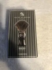 New In Box The Art of Shaving NY Synthetic Shaving Brush