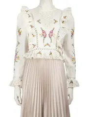 Floral Pattern Lace Top