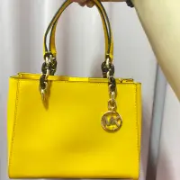 在飛比找蝦皮購物優惠-Michael Kors 兩用鎖鍊包 肩背帶 未拆封  全新