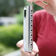 16 Hole 64 Chromatic Blues Harmonica Sliver With Carrying Box Mouth Oragan C Key