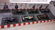 1:43 Redbull F-1 Car Lot Bburago