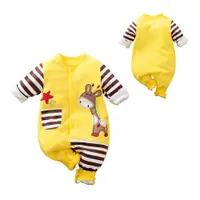 在飛比找PChome24h購物優惠-【Mesenfants】長頸鹿童裝 長袖嬰兒服 嬰兒連身衣 