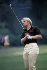 Jack Nicklaus in action on Saturday at Oakmont CC. Oakmont, - 1973 Old Photo 1
