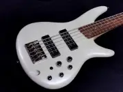 Ibanez SR305E-PW Pearl White Ibanez 5 string bass