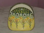 Polish Pottery Napkin Holder! UNIKAT Signature Exclusive Miss Daisy Pattern!