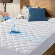 King Size Waterproof Mattress Pad Protector, Breathable Quilted Mattress Cove...