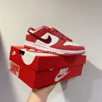 SUGAR_TW - 現貨 NIKE DUNK LOW 情人節 麂皮 草莓熊 FQ7056-100