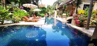 拉邁海灘的12臥室 - 675平方公尺/9間專用衛浴Montra Koh Samui 9-villas 12-bedroom.