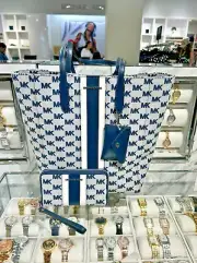 Michael Kors Vincent Large Tote Bag w/ Card Case+Phone Case Wallet Set (Navy)
