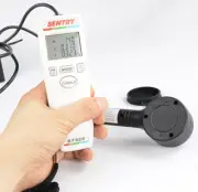 ST520 Chroma Light Meter Temperature Brightness Luminance LED Lamps Color Tester