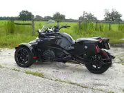 Detachable Hard Saddlebags 4 Can Am Spyder ROADSTER RS ST w/ mounting brackets