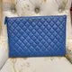 [二手] Chanel經典菱格紋質感超好的藍色手拿包