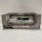 Anson 1/18 Scale Model Car 30335 - 1947 Cadillac Series 62 - White
