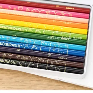 角落生物【 SAS日本限定 】【 日本製 】三葉草快樂學校版 12色 色鉛筆盒組