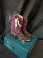 BRAND NEW STILL IN BOX ARIAT TWISTED TYCOON #Westernboots Will Fit Ladies 6.5