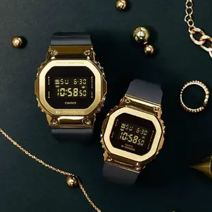 【CASIO 卡西歐】 G-SHOCK 黑金時尚 高調奢華 金屬錶殼 經典方型 GM-5600G-9_43.2mm