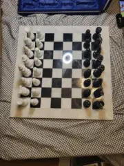 "White Marble Chess Set – Vintage Elegance, Perfect Valentine’s Gift for Her!"