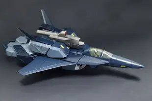 全新 Evolution Toy Mospeada 機甲創世紀 AFC-01X Dark Legioss 黑戰鬥機