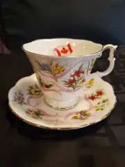 Royal Albert Canada Bone China England Our Emblems Dear Tea Cup And Saucer