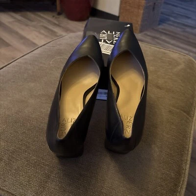 Naturalizer 8.5 Leather Dress Or Jeans Block Heels Black