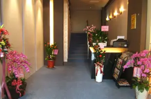 高雄金谷商務旅館KingKu Hotel