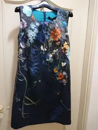 在飛比找旋轉拍賣優惠-CHIN HUA 印彩花綢洋裝